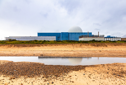 Color image depicting the architecture of a nuclear power plant in southeast England.