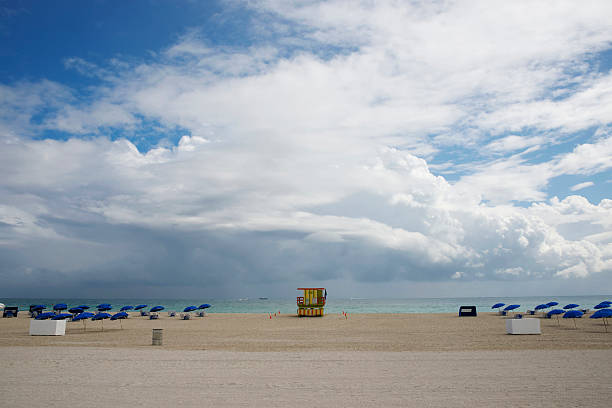 istock Lonely colorful lifeguard station in Miami beach 178037209