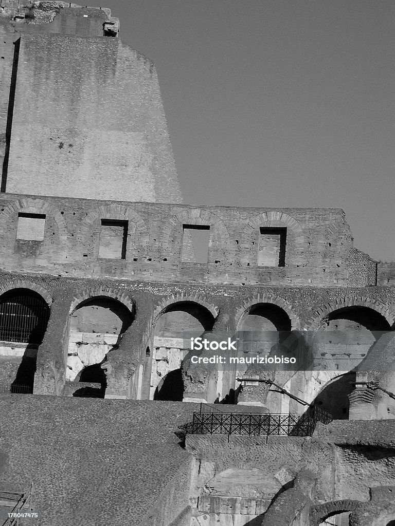 Coliseum - Photo de Amphithéâtre libre de droits