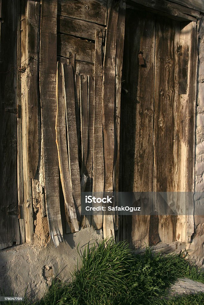Porte en bois - Photo de Abstrait libre de droits