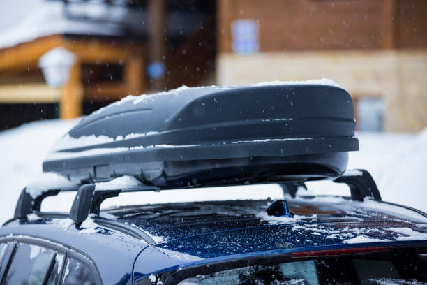 istock Roof rack with cargo box in winter 1780517837