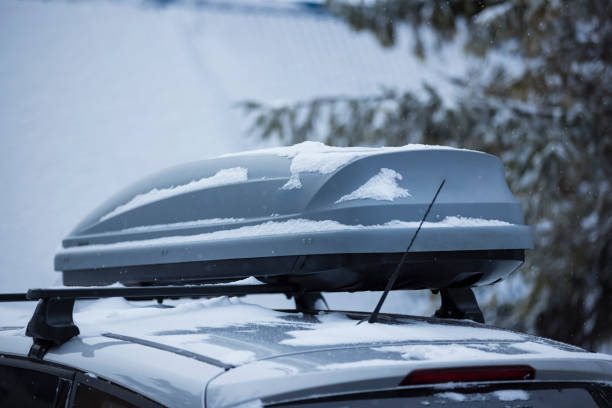 istock Roof rack with cargo box in winter 1780517846