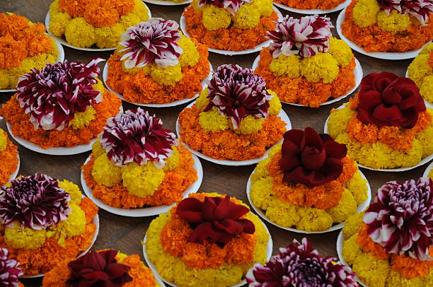 istock At the Mahabodhi Temple 178055744