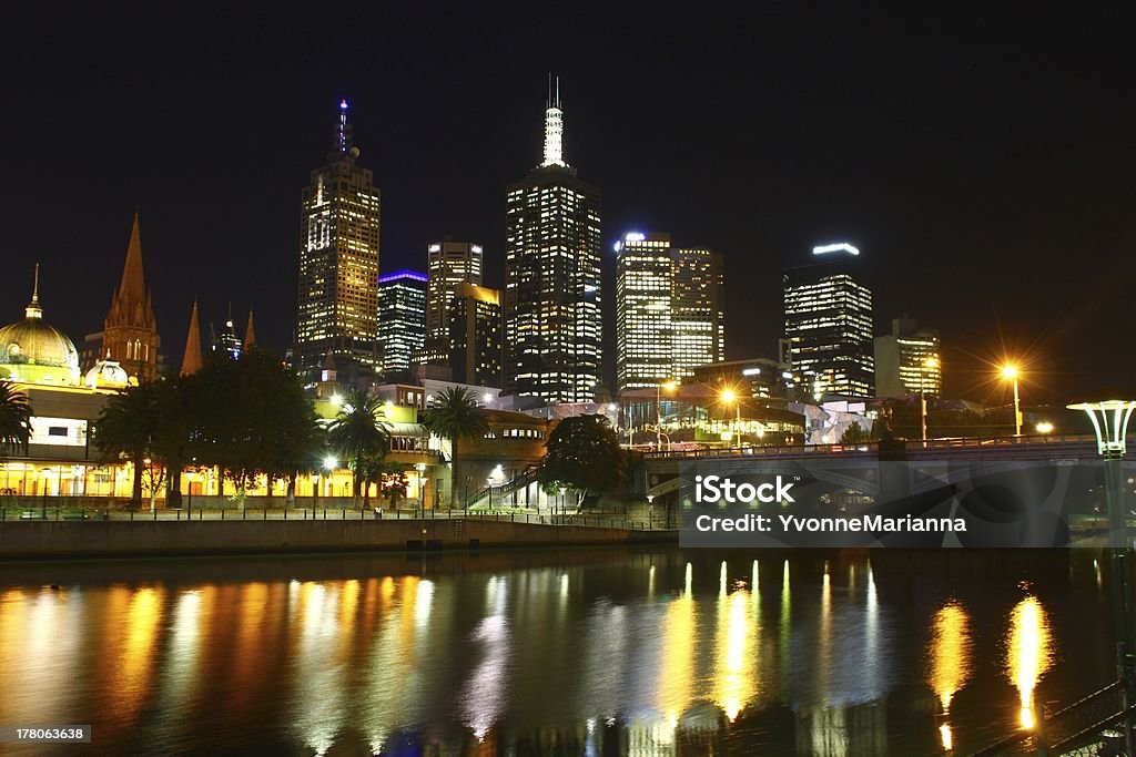 Melbourne Rzeka Yarra nocy Sykline - Zbiór zdjęć royalty-free (Australia)