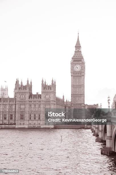 Houses Of Parliament Und Big Ben In London Stockfoto und mehr Bilder von Big Ben - Big Ben, Britische Kultur, Britisches Parlament