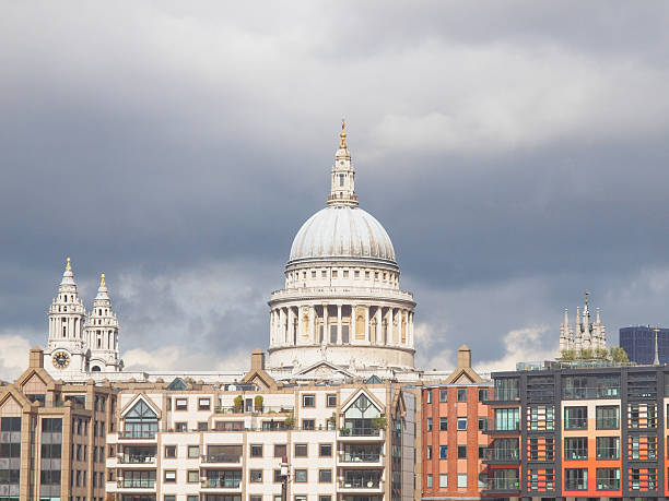 istock St Paul Cathedral London 178070142