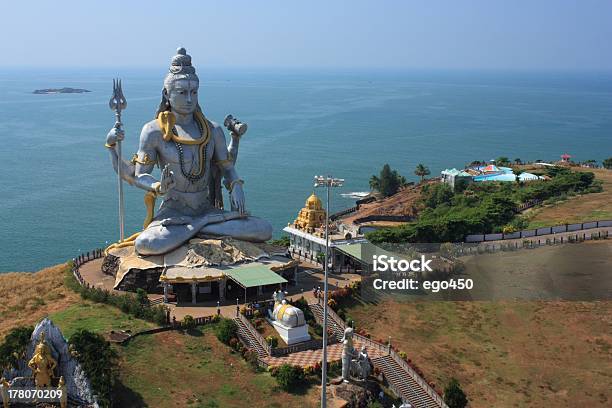 Statua Di Shiva - Fotografie stock e altre immagini di Ambientazione esterna - Ambientazione esterna, Architettura, Asia