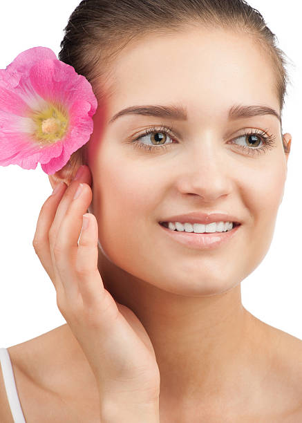 istock Spa woman with flower 178073424