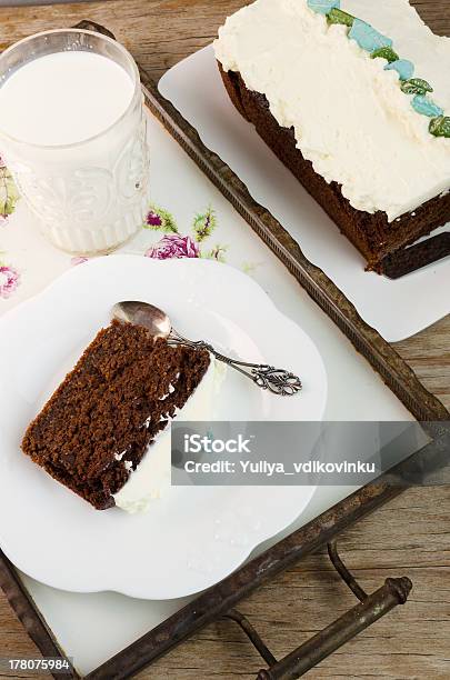 Foto de Amaranto Brownies De Chocolate e mais fotos de stock de Almoço - Almoço, Amaranto - Taxonomia da flora, Assado no Forno