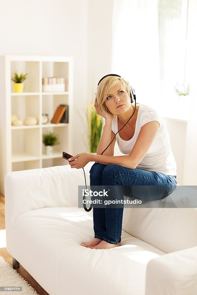 What is the title this song? What is the title this song?  Humming Stock Photo
