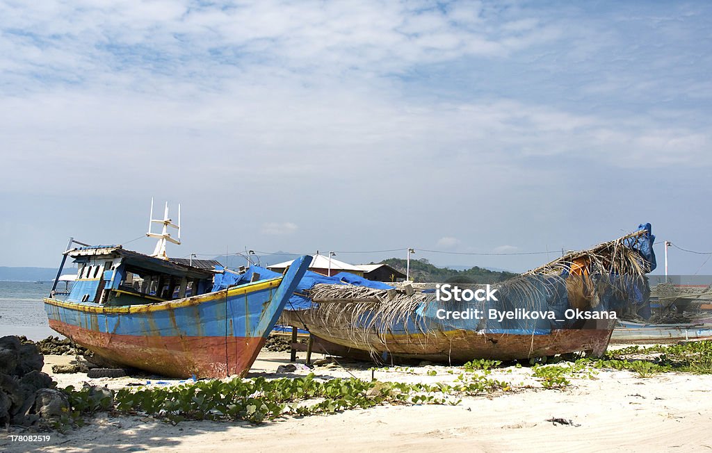 Barco de Pescador - Royalty-free Acidente - Conceito Foto de stock