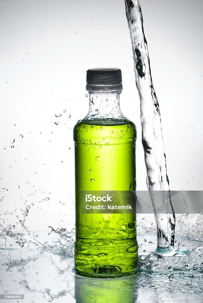 Acqua splash in vetro - Foto stock royalty-free di Acqua