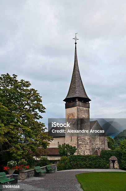 Spiez Iglesia Foto de stock y más banco de imágenes de Berna - Berna, Campanario - Torre, Casa
