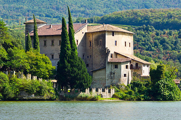 istock Castle of Toblino 178090895