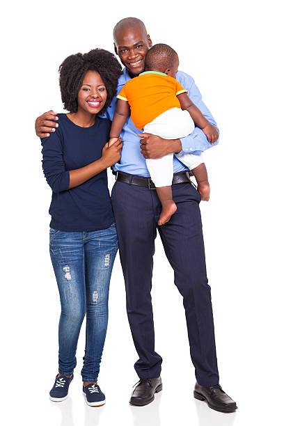 jungen afroamerikanischen paar mit baby - mother family baby isolated stock-fotos und bilder