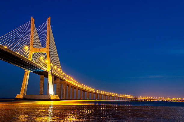 istock Vasco da Gama bridge, Lisbon, Portugal 178097259