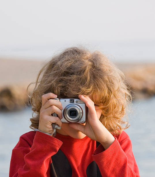 istock child who photographer 178097424