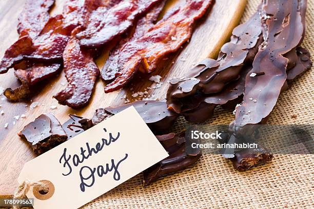 Tocino Cubiertas Con Chocolate Foto de stock y más banco de imágenes de Alimento - Alimento, Calidad, Carne