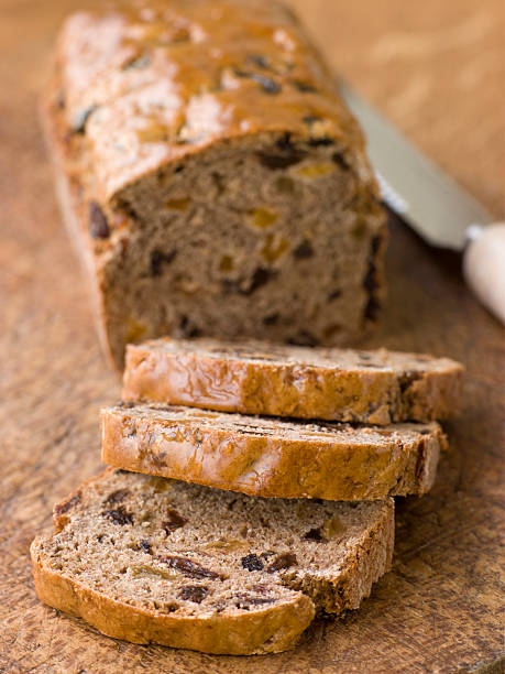 istock Slices from a Loaf of Bara Brith 178100043