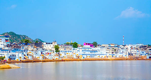 istock lake view to the ghats of Pushkar 178102333