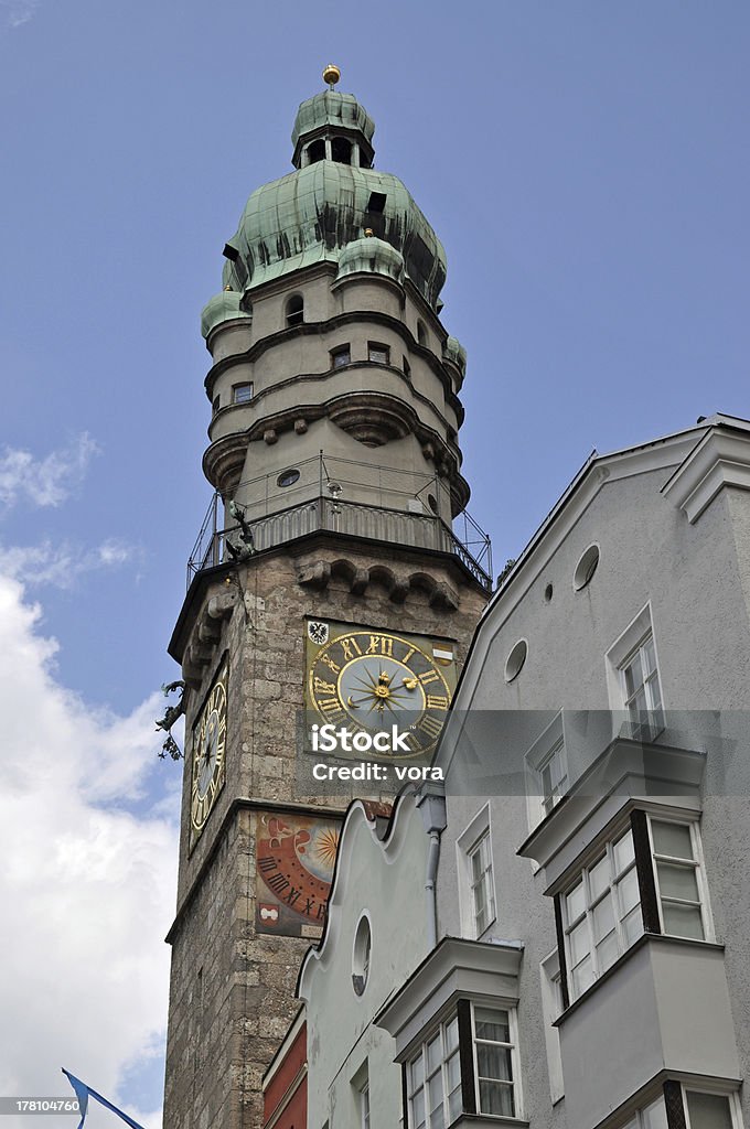 Torre de Innsbruck - Foto de stock de Arquitetura royalty-free