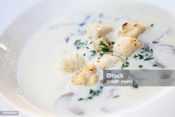 Sopa De Cogumelo - Fotografias de stock e mais imagens de Almoço - Almoço, Calor, Castanho