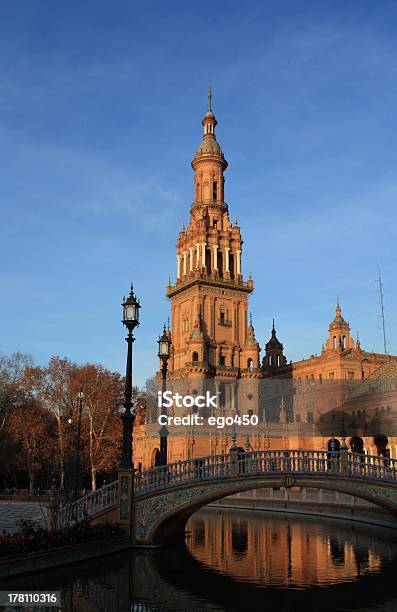 Plaza De Espana - zdjęcia stockowe i więcej obrazów Andaluzja - Andaluzja, Architektura, Bez ludzi