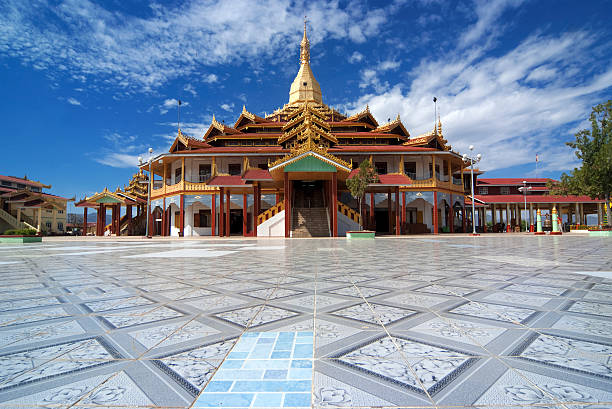 istock Paung Daw Oo Pagoda 178125157