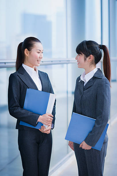 istock business women 178133309