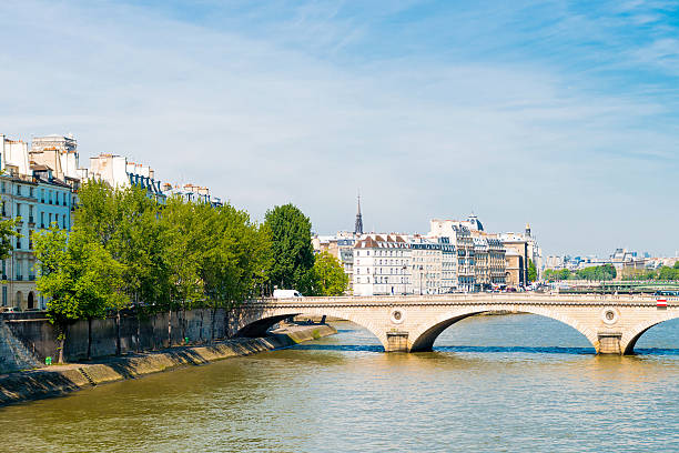 istock Paris, France 178136319