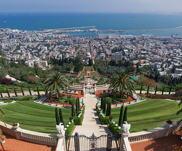 istock Bahai Temple and gardens in Haifa, Isarael 178136595