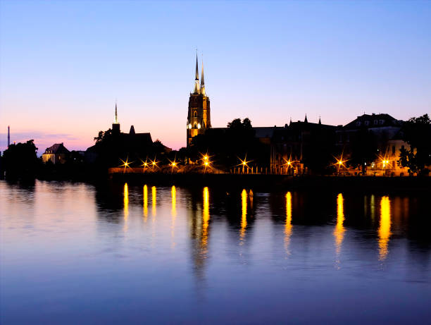 istock Evening over Ostrow Tumski, Wroclaw 178138159