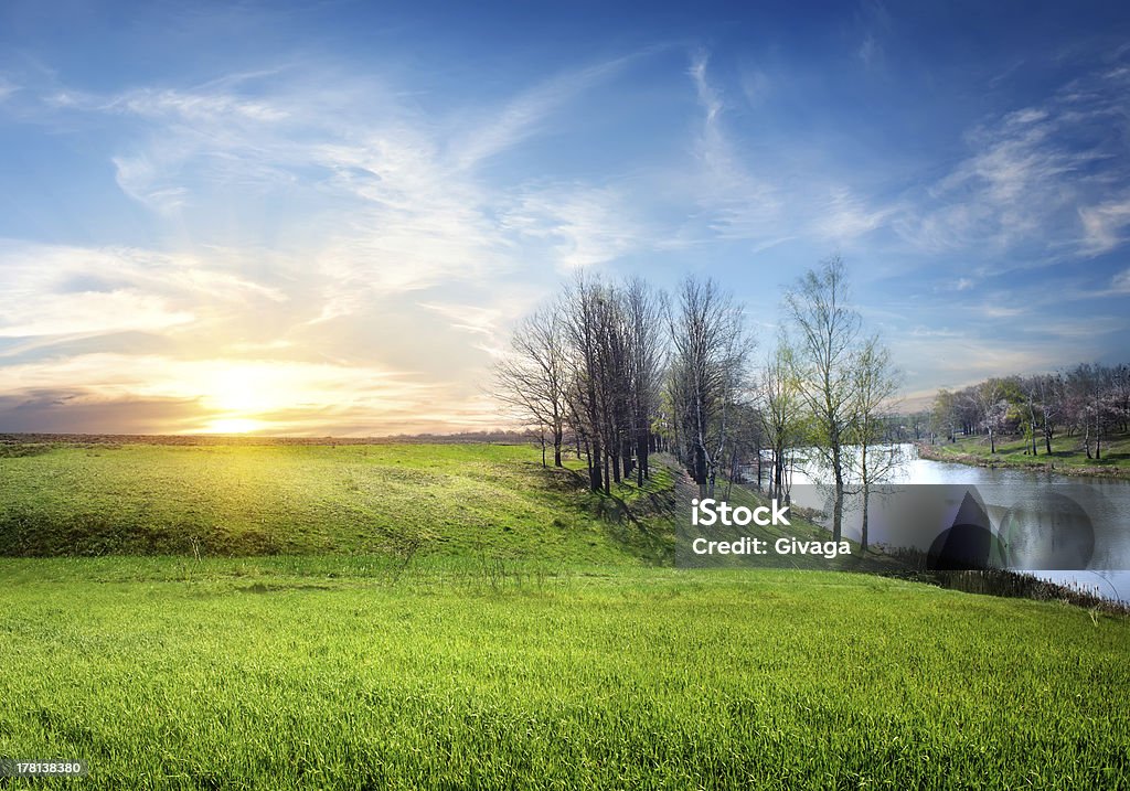 Весенний пейзаж - Стоковые фото Восход солнца роялти-фри
