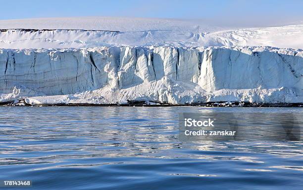 Foto de Arctic Geleiras e mais fotos de stock de Branco - Branco, Clima, Clima polar