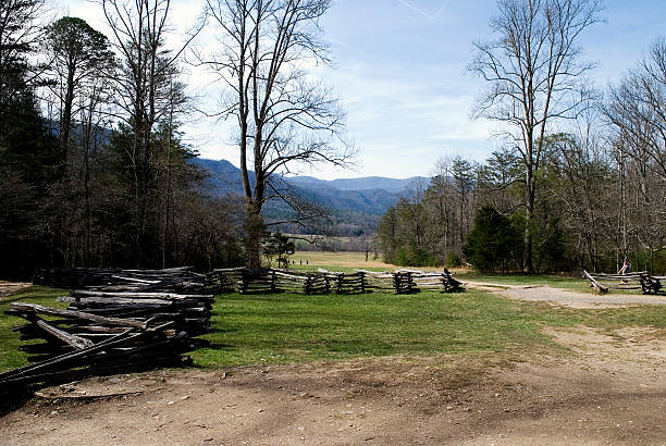 istock Cades Cove, Tennessee 178149032