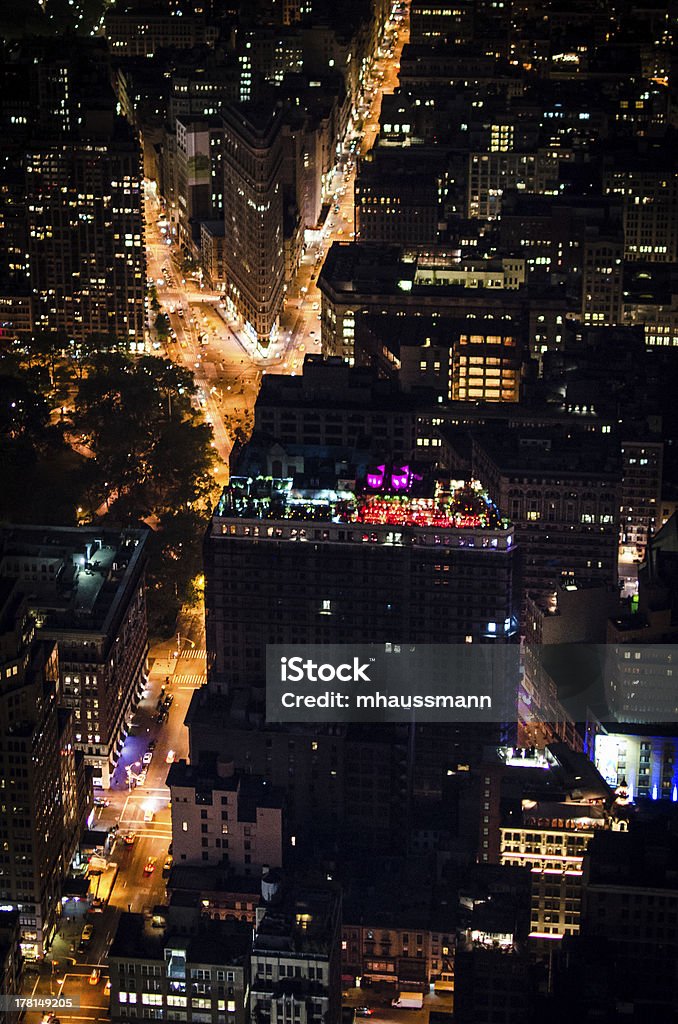 Fifth Avenue i Flatiron Building przez noc - Zbiór zdjęć royalty-free (Nowy Jork)