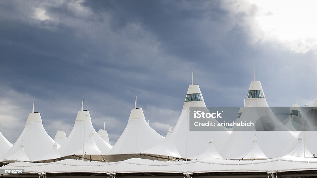 Aeropuerto Internacional de Denver - Foto de stock de Aeropuerto libre de derechos