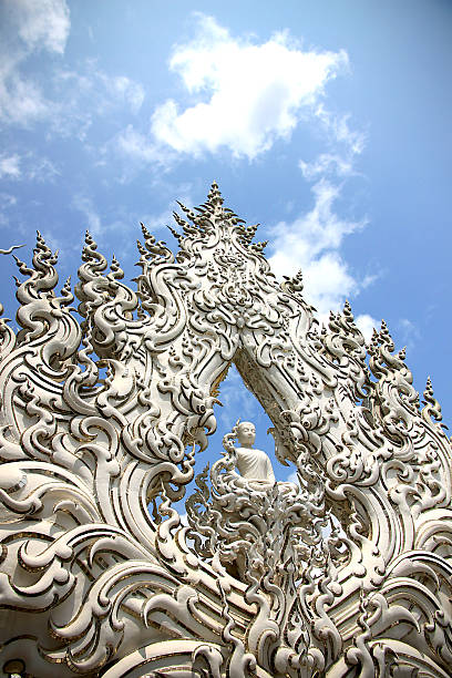 istock Chiangrai Sliver sculpture of white temple 178155186