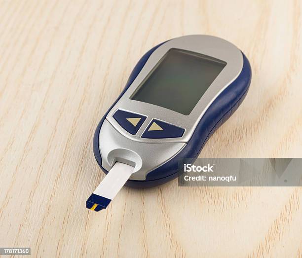 血糖値メーター - アウトフォーカスのストックフォトや画像を多数ご用意 - アウトフォーカス, インシュリン, クローズアップ