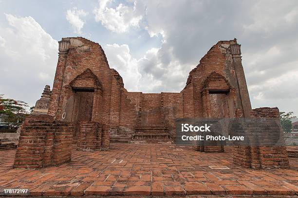 Antigua Templo Paredes Ayuthaya Foto de stock y más banco de imágenes de Cántico - Cántico, Dar gracias, Fotografía - Imágenes