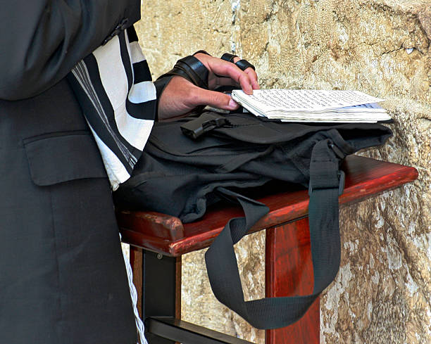 istock Orthodox Jewish man praying at the Wailing Wall 178177814