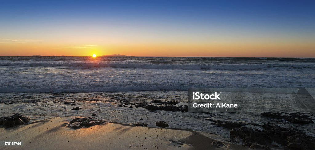 Coucher de soleil sur les rochers - Photo de Beauté de la nature libre de droits