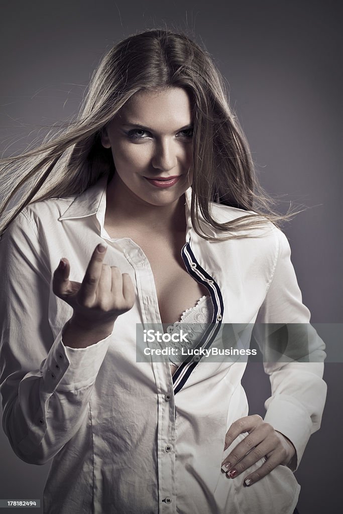 Mujer Sexy camisa en desabrochado - Foto de stock de Adulto libre de derechos