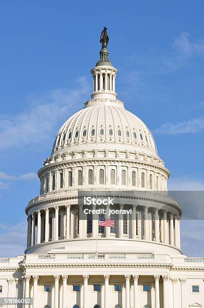 Kopuła Z Usa Kapitol Budowa - zdjęcia stockowe i więcej obrazów Senat Stanów Zjednoczonych - Senat Stanów Zjednoczonych, Starożytny grecki, Ameryka