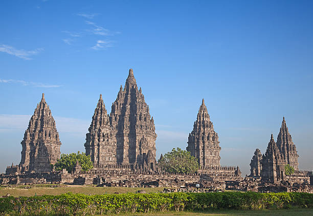 istock Hindu temple Prambanan 178186604