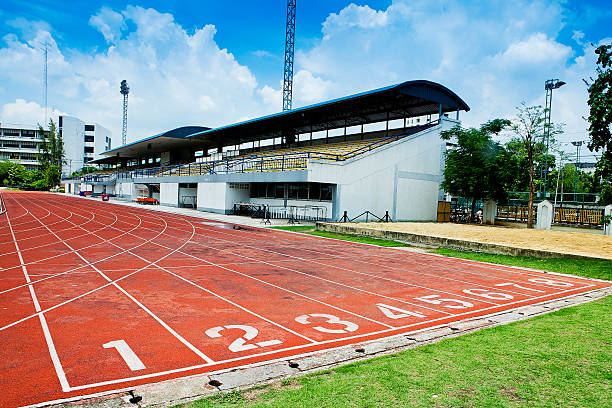 Lane athletics track number 1-8.