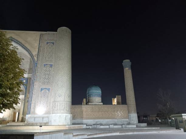 istock Bibi-Khanym Mosque at night in Samarkand, Uzbekistan 1781973366