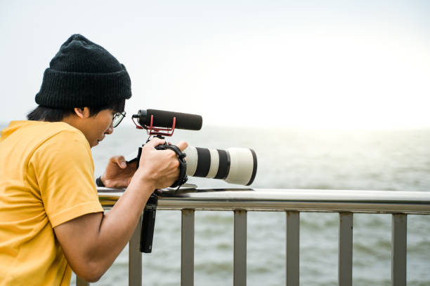 istock Young people are using the camera to shoot 1782163694