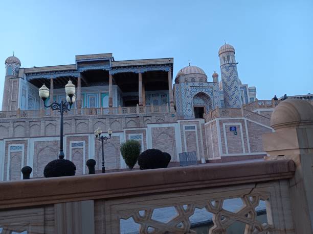 istock Hazrat Khizr Mosque in Samarkand, Uzbekistan 1782272943