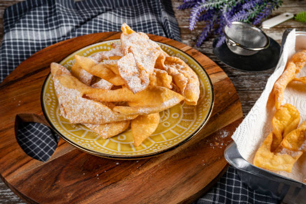 istock Faworki sprinkled with powdered sugar. 1782279604